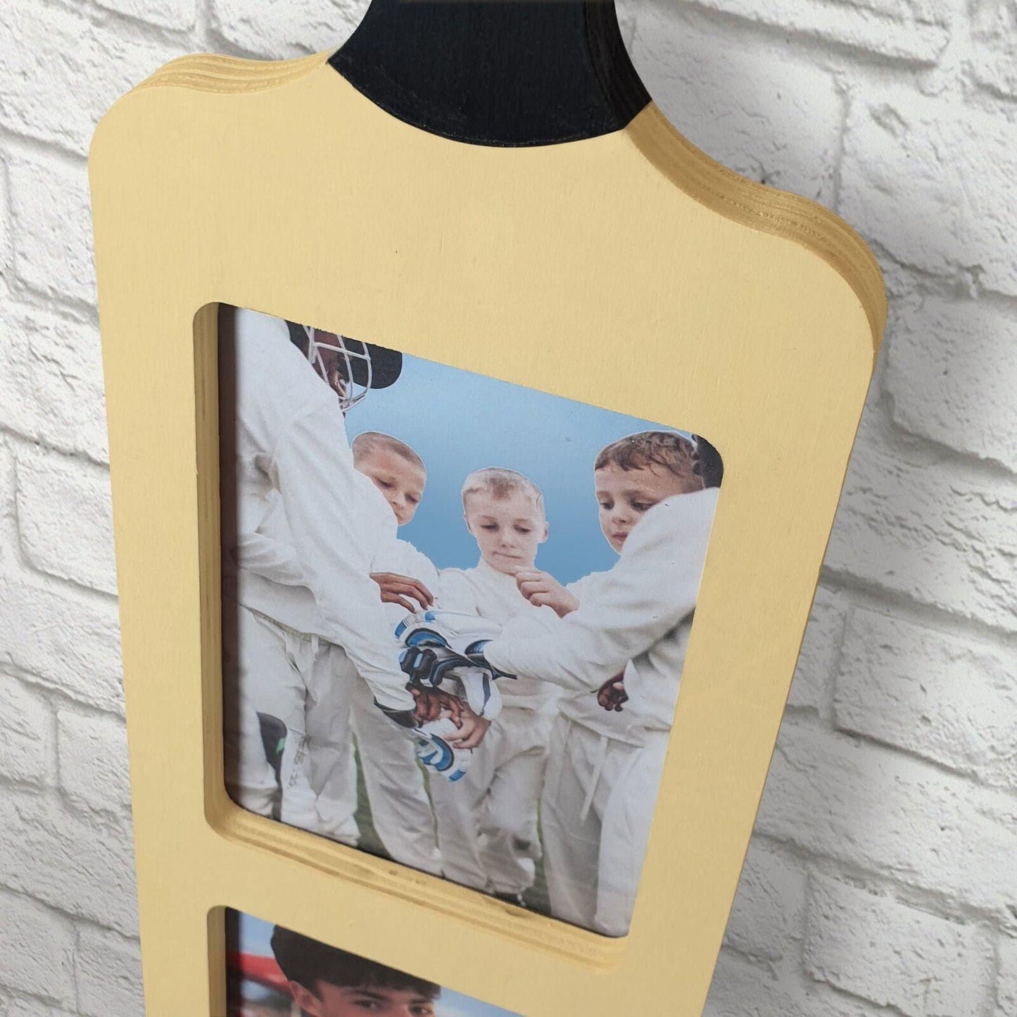 Cricket Bat Photo Frame Holds Three 6x4 inch Photos Wall-Mounted or Freestanding