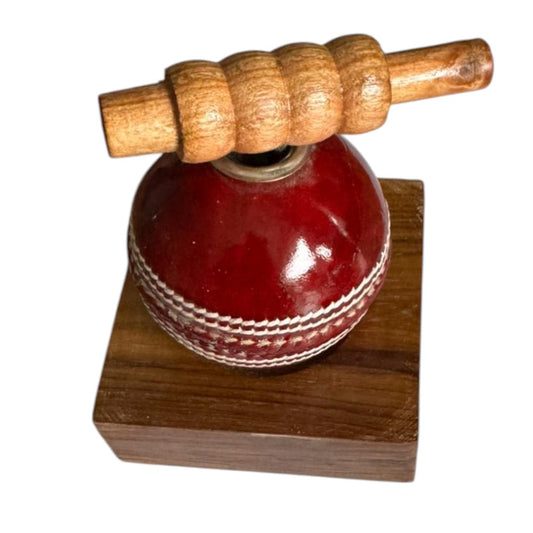 CRICKET-GIFTS Corkscrew with Cricket Ball Base and Genuine Cricket Bails