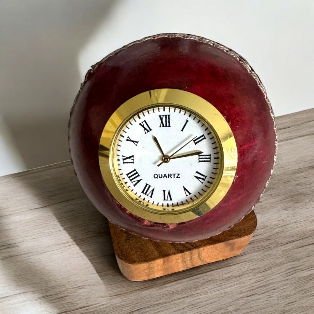 CRICKET-GIFTS - Quartz Cricket Ball Clock | Unique Sporting Design | Durable Leather & Brass | Precise Timekeeping | Decorative Centrepiece, Red, One Size, Wood