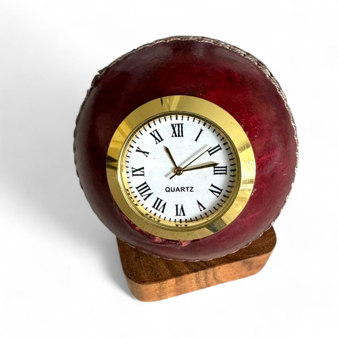 CRICKET-GIFTS - Quartz Cricket Ball Clock | Unique Sporting Design | Durable Leather & Brass | Precise Timekeeping | Decorative Centrepiece, Red, One Size, Wood