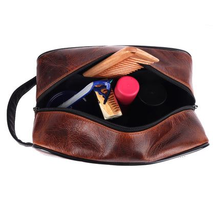 SPORTGIFTZ Buffalo Leather Rugby Wash Bag Durable Toiletry Bag for Rugby Players and Fans Moisture-Resistant Lining, Secure Zip and Carry Handle 25cm x 14cm